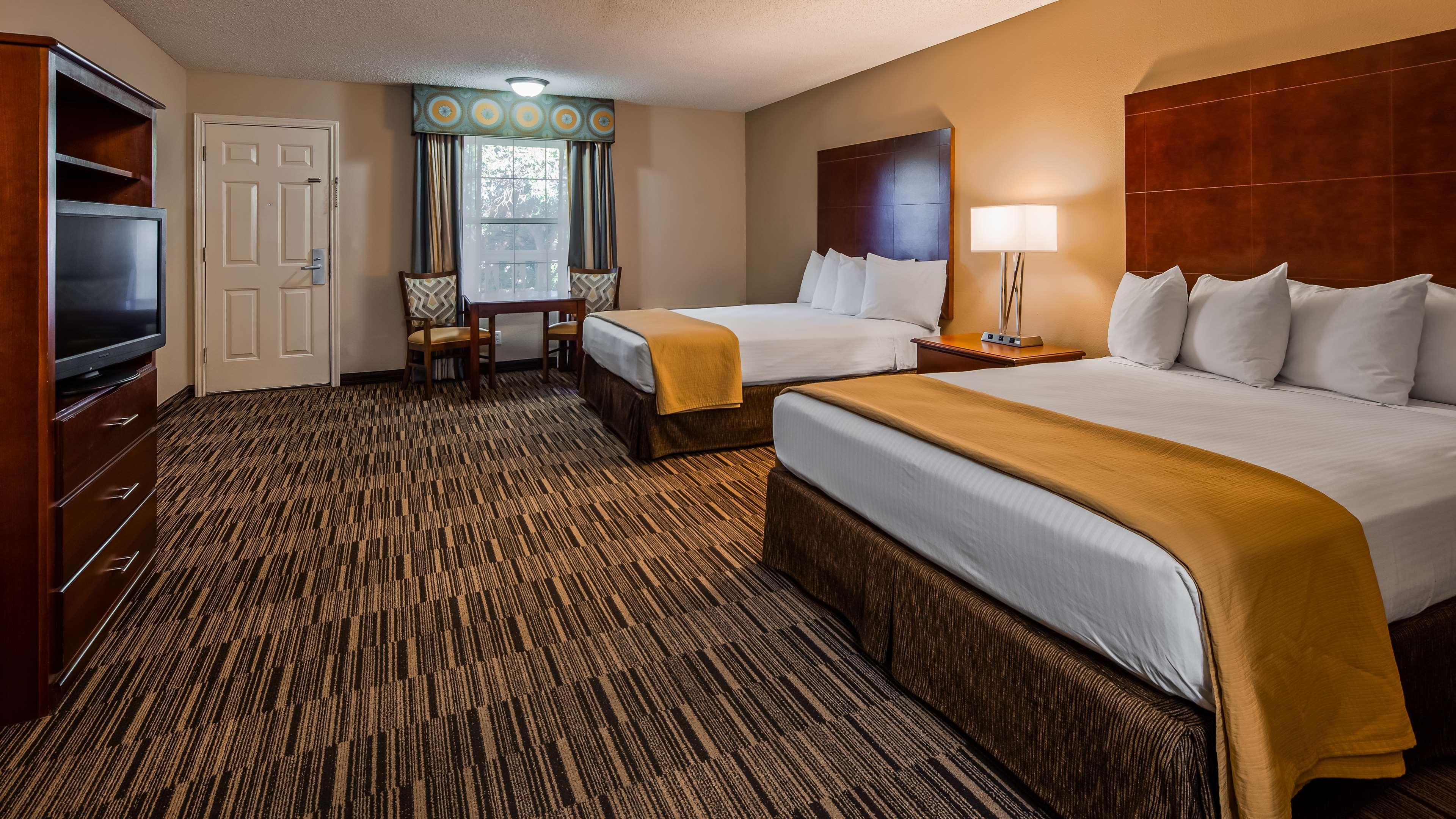 Best Western Sunday House Inn Кервилл Экстерьер фото