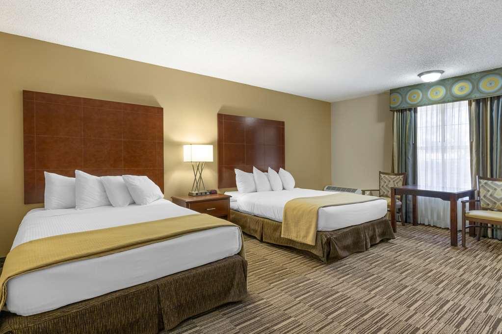 Best Western Sunday House Inn Кервилл Номер фото