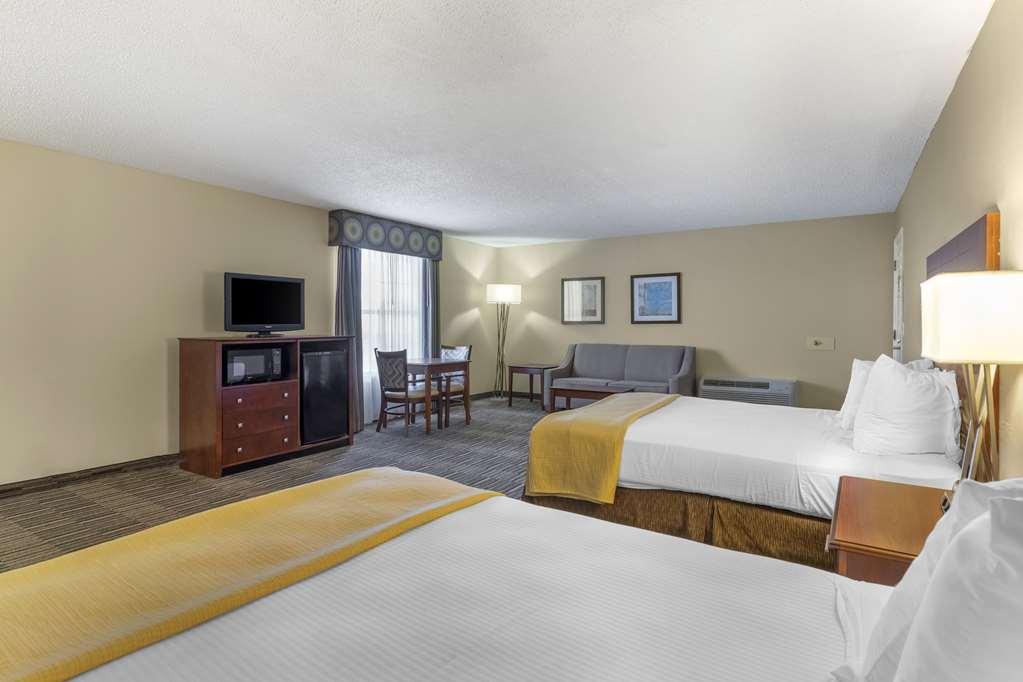 Best Western Sunday House Inn Кервилл Номер фото