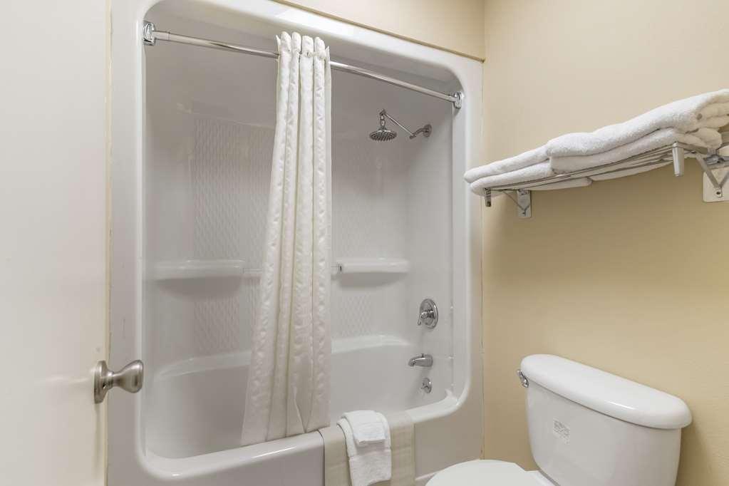 Best Western Sunday House Inn Кервилл Экстерьер фото